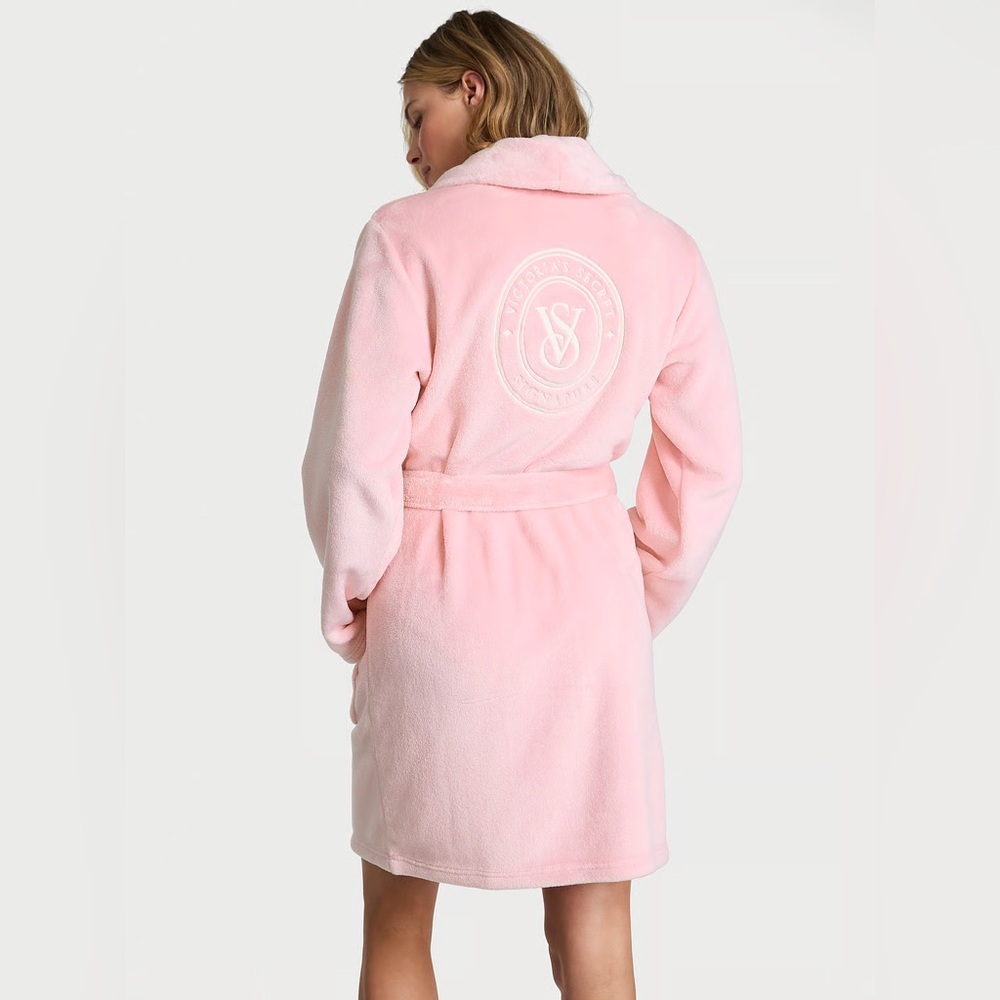 Victoria's Secret Soft Pink Women's Robe